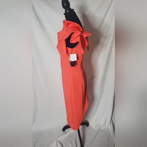 NWT Flutter One Shoulder Scuba Dress - Picture 2 of 5